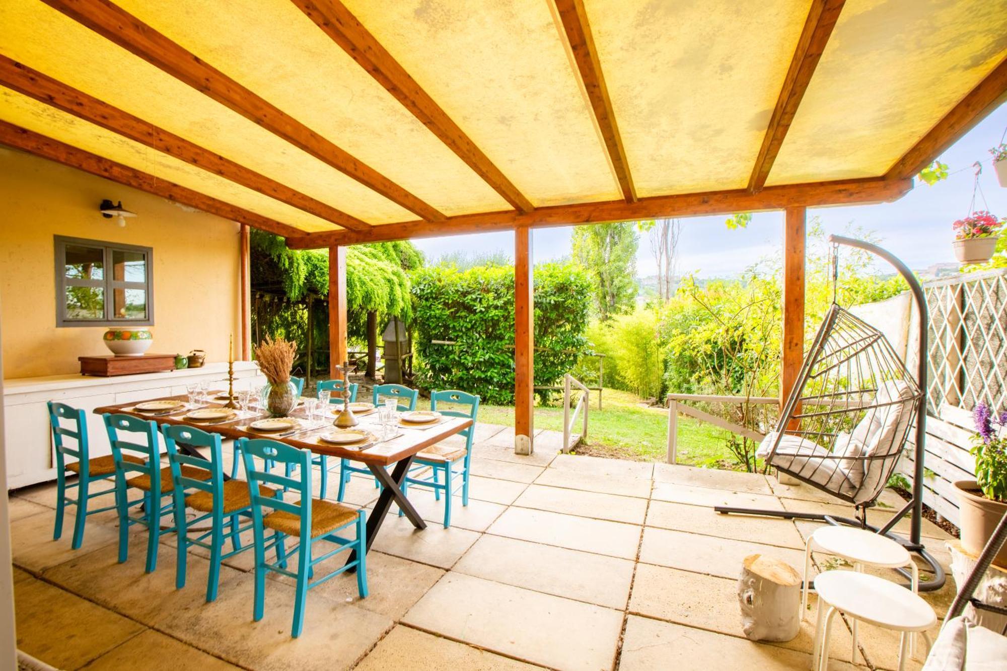 Grande Villa Storica Per Vacanze Con Giardino Privato E Piscina Ostra Bagian luar foto